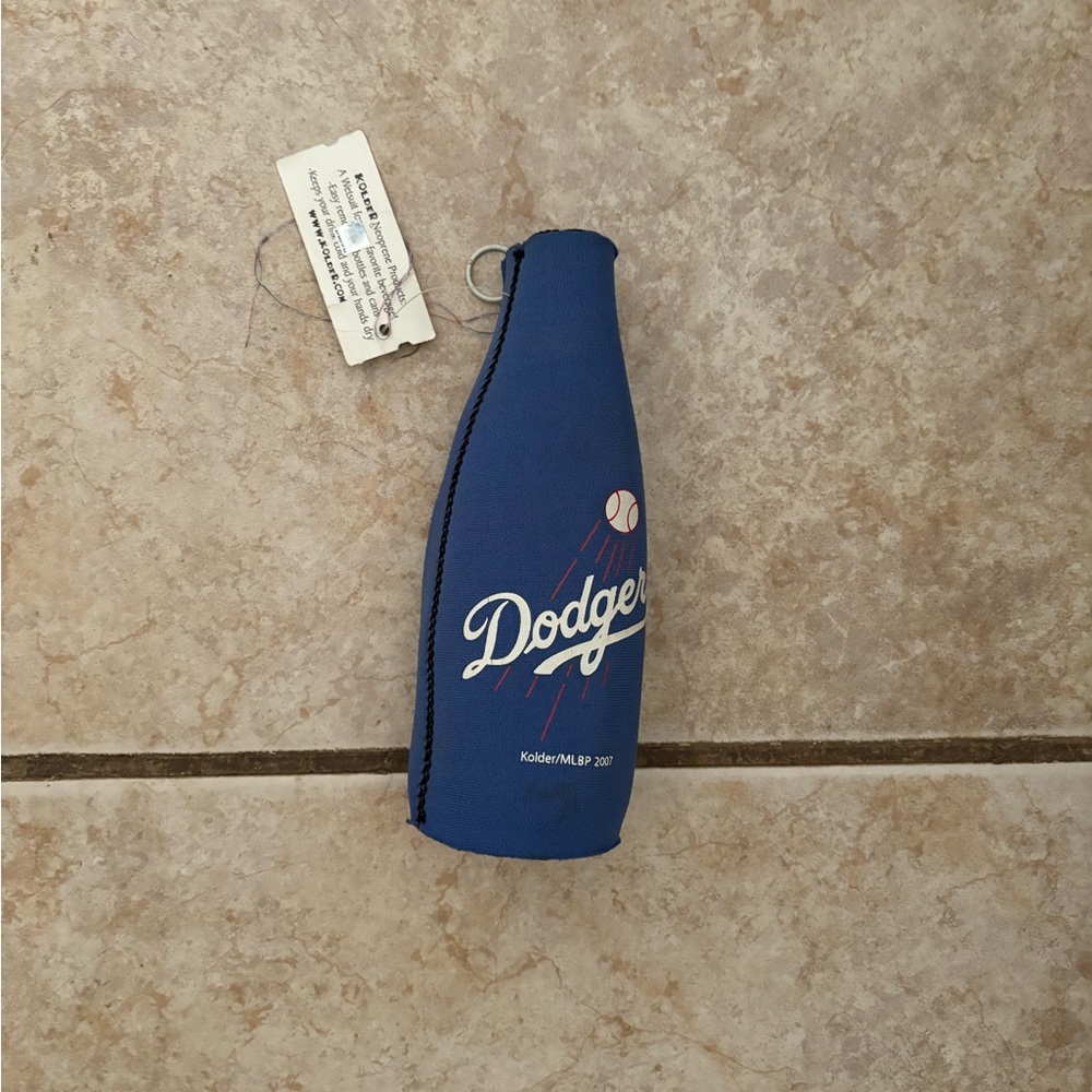 MLB Los Angeles Dodgers Neoprene Bottle Suit Holder With zipper